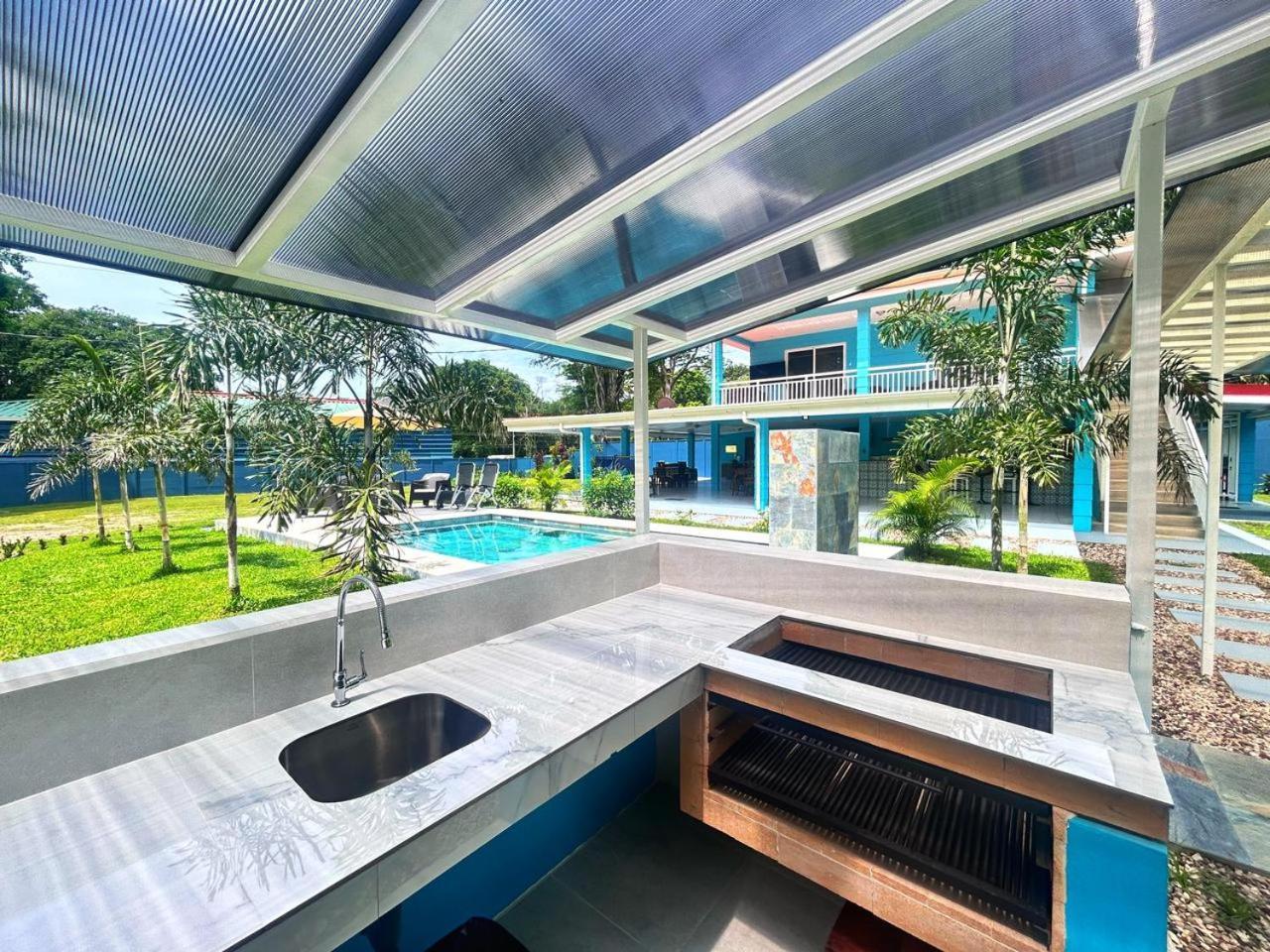 Villa Paraiso Tropical Puerto Viejo de Talamanca 외부 사진